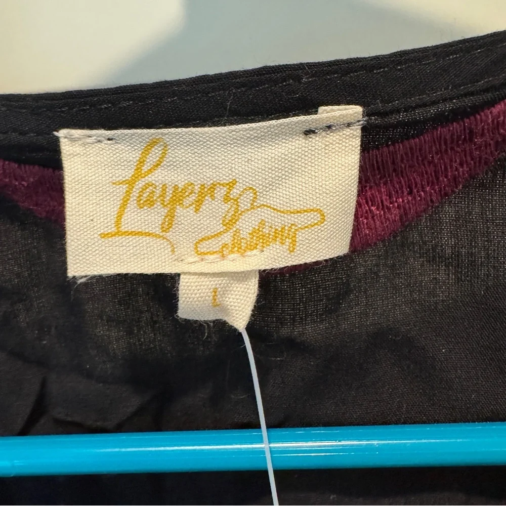 Black And Maroon Embroidered Poncho Top NWT size L - Picture 6 of 7